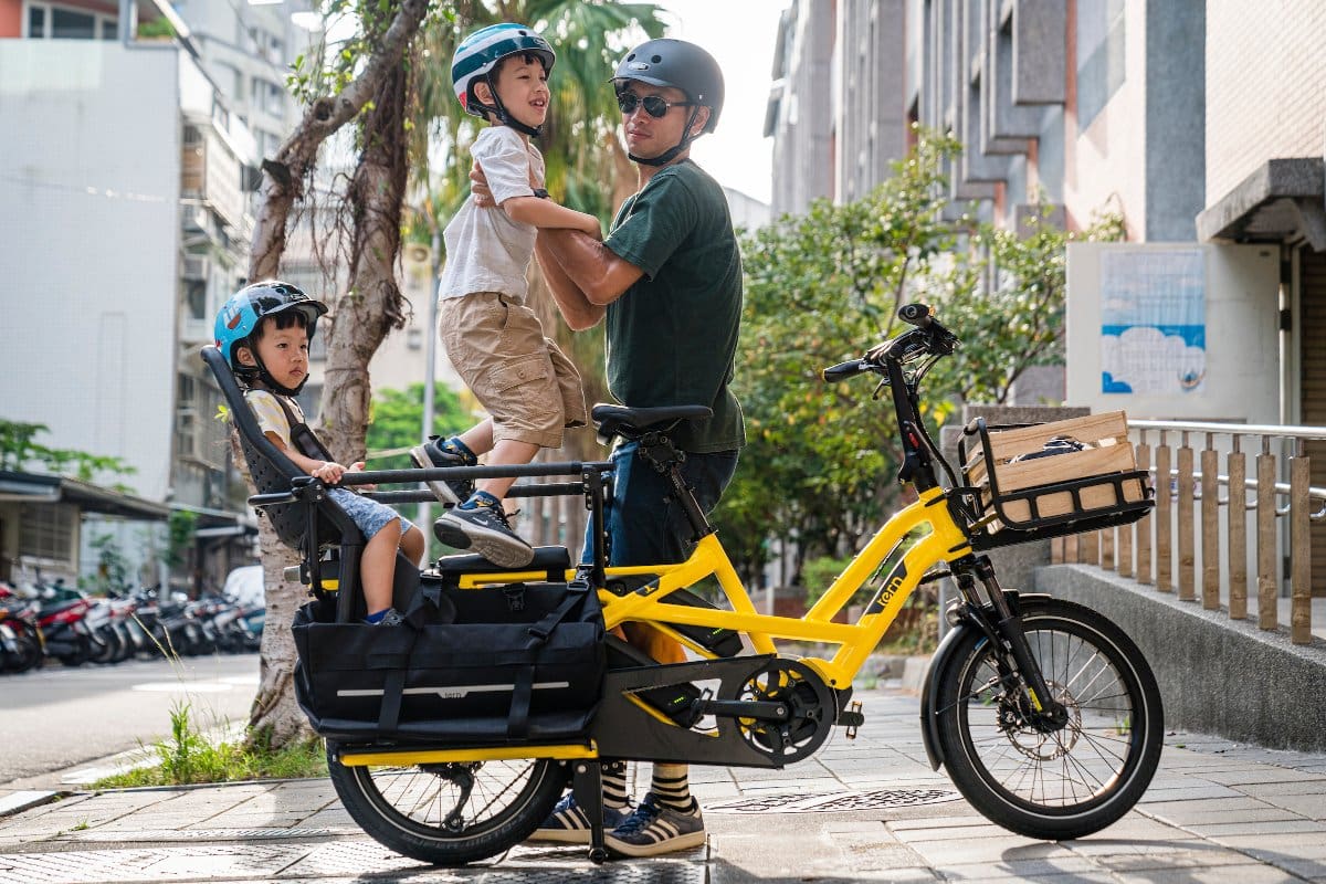 Dutch Cargo Bike Rides on Passion, Expertise, and Lived Experience