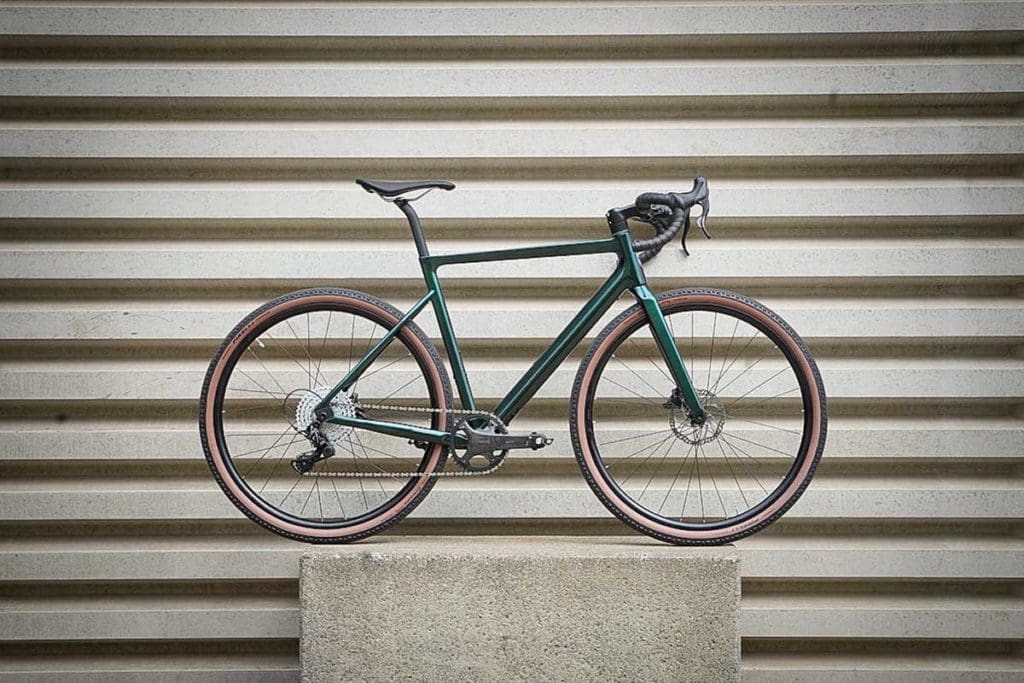 The 10kg Desiknio carbon gravel bike