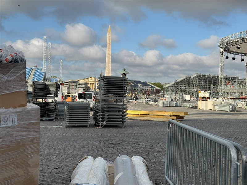 Construction zone on banks of the River Seine.